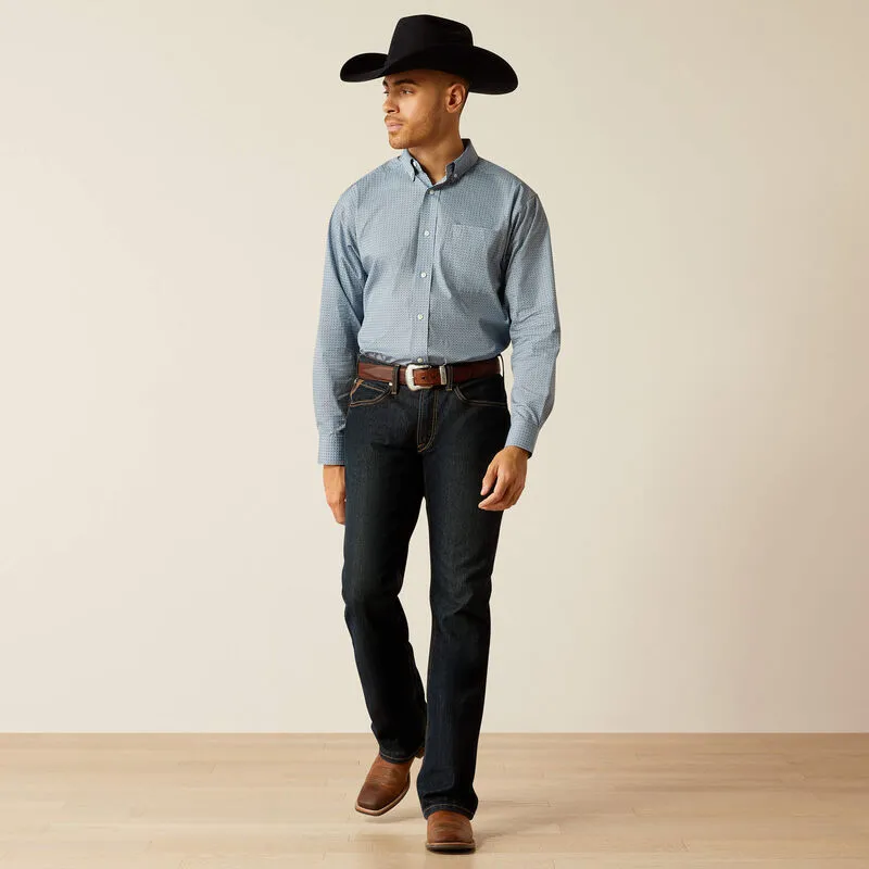 Ariat 10052389 Wrinkle Free Leonard LS Shirt Light Blue