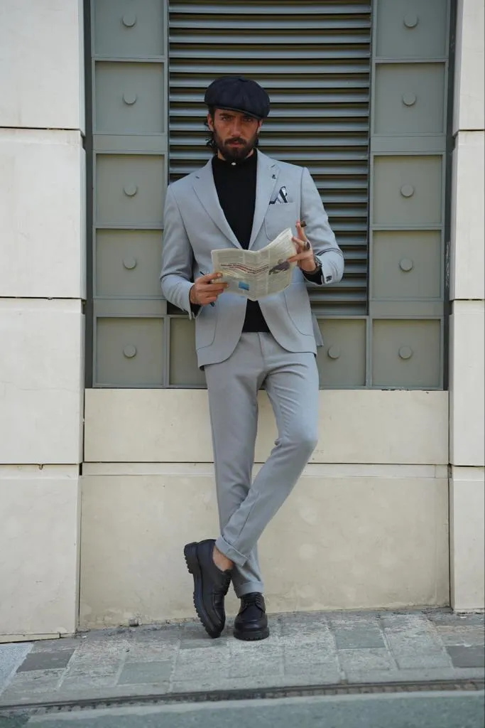 Avion Gray Slim Fit Notch Lapel Suit – Elegant Versatility for Every Occasion