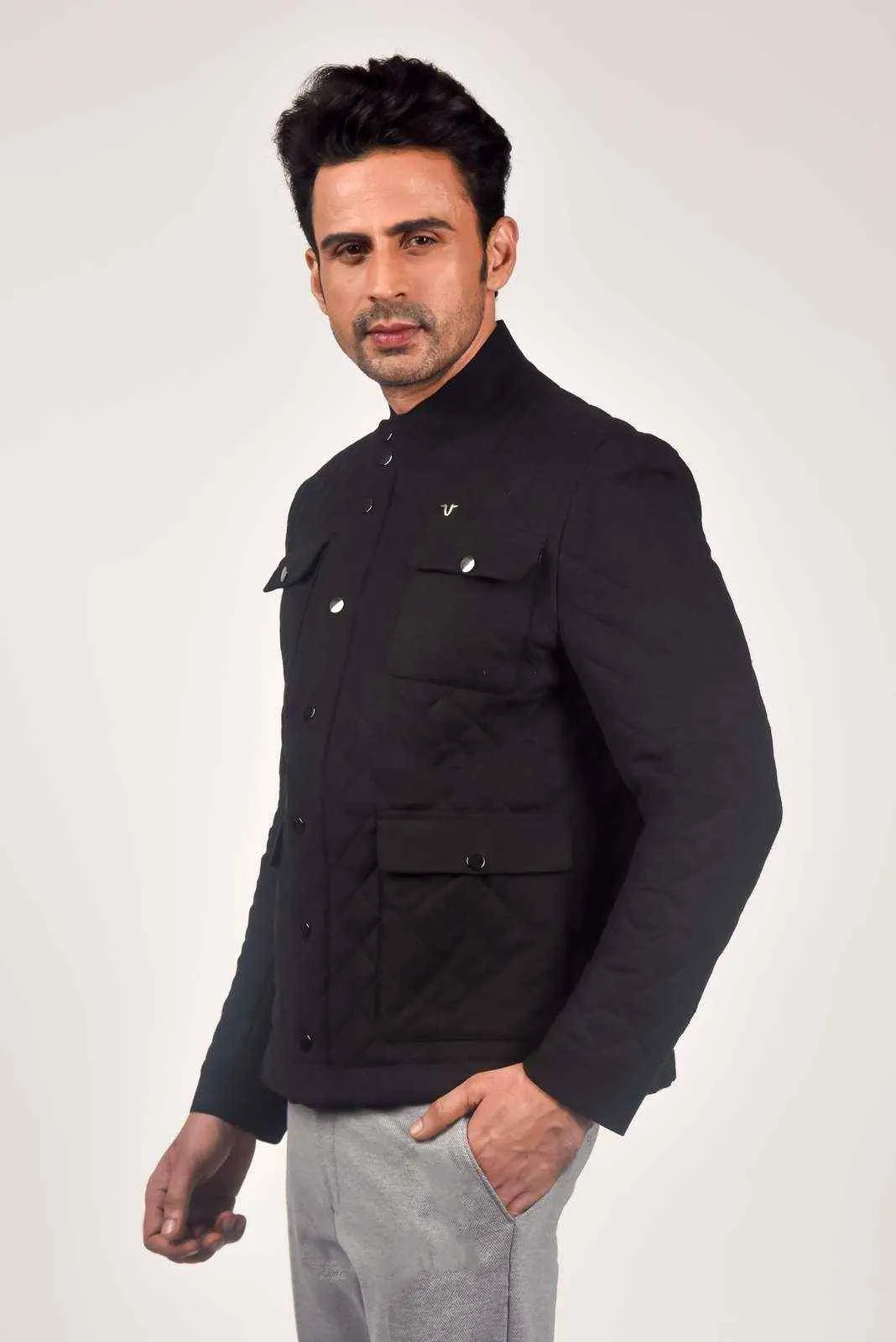 Black Quilted Zipper Jacket