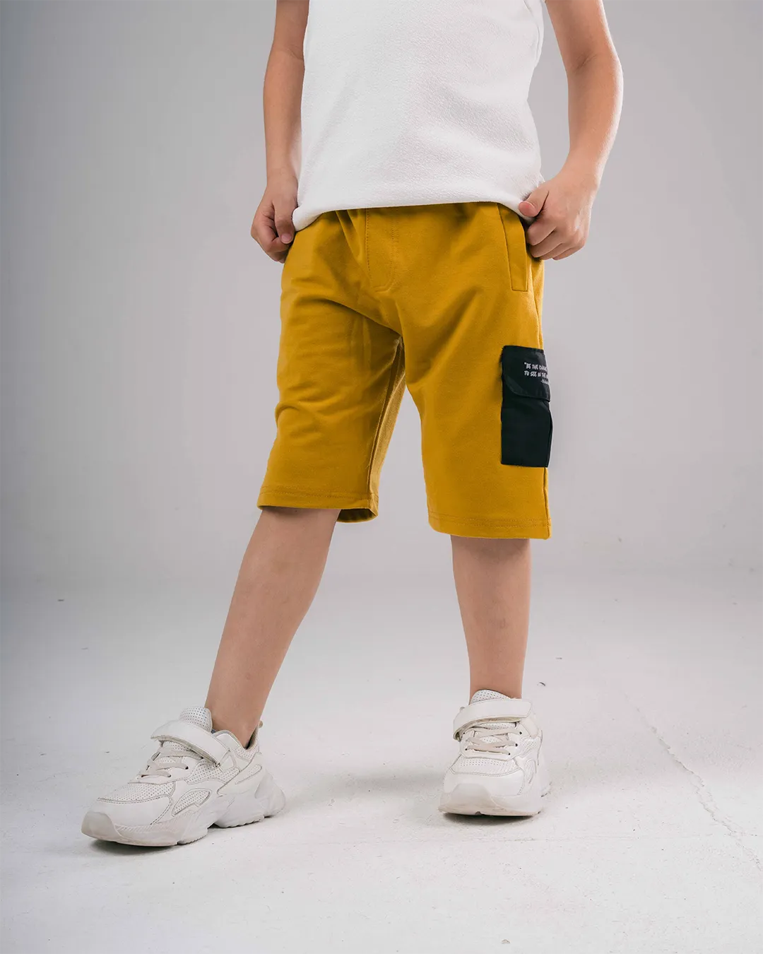 Boys Short With Print on Pockets