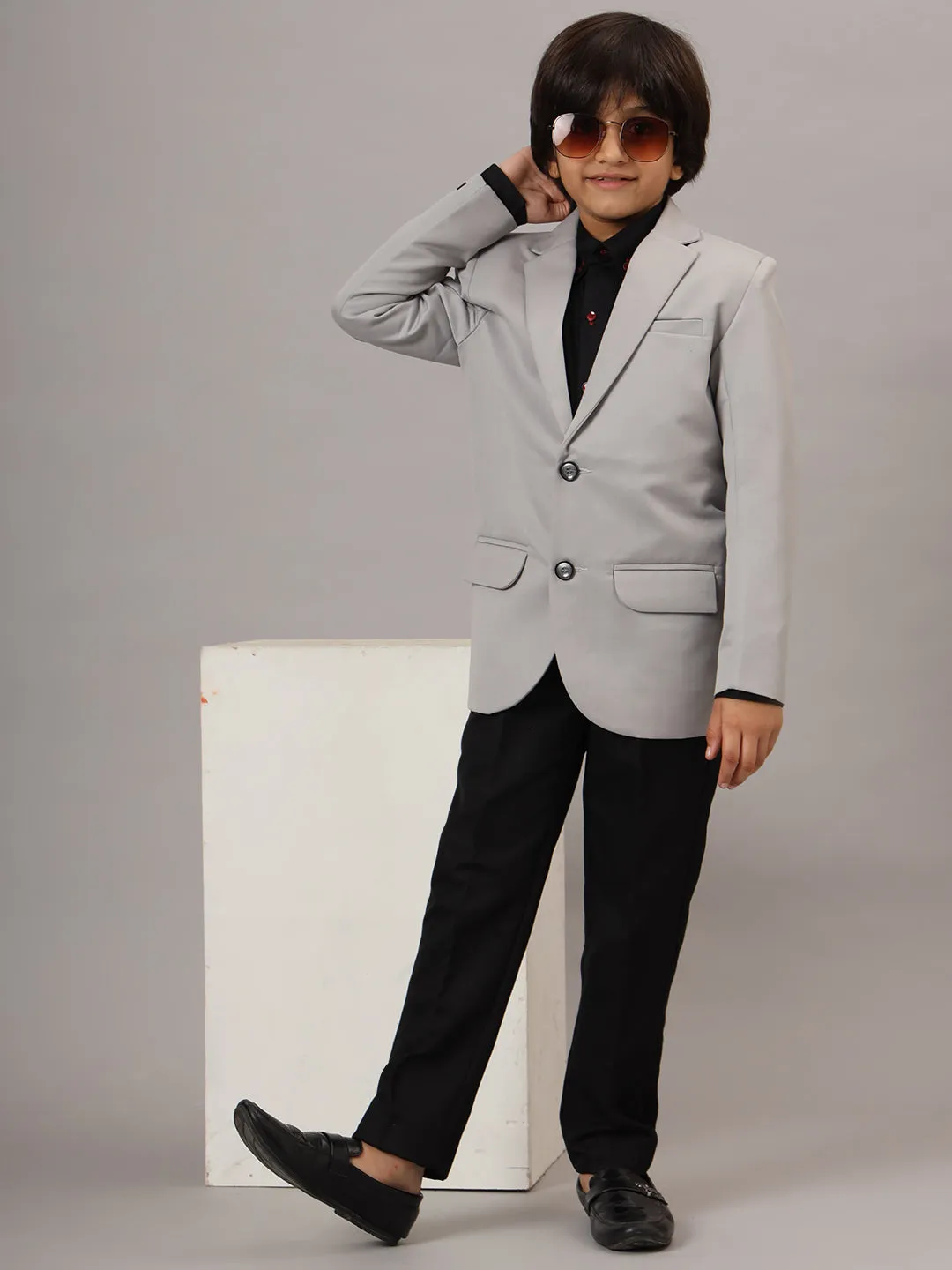 Boys Solid Light Grey Blazer