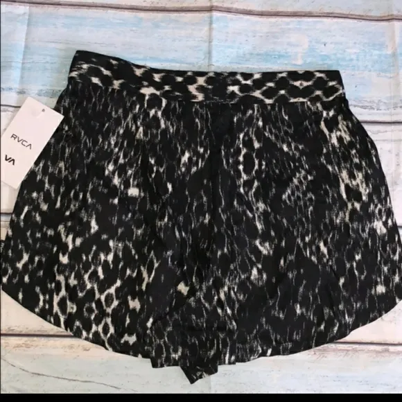 Brand New RVCA shorts