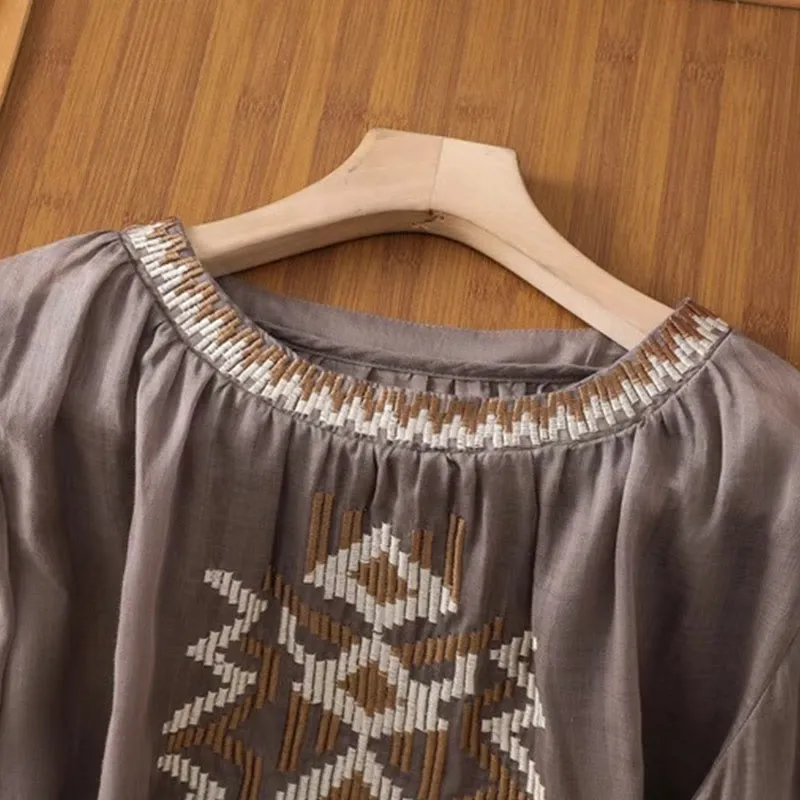 Buddha Stones Casual Symmetrical Embroidery Women's Crew Neck Design Half Sleeve Spandex T-shirt