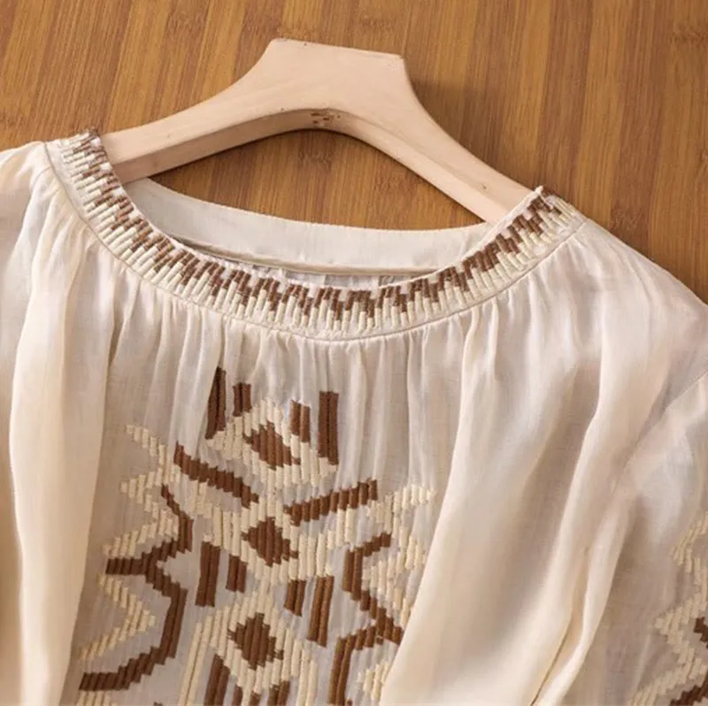 Buddha Stones Casual Symmetrical Embroidery Women's Crew Neck Design Half Sleeve Spandex T-shirt