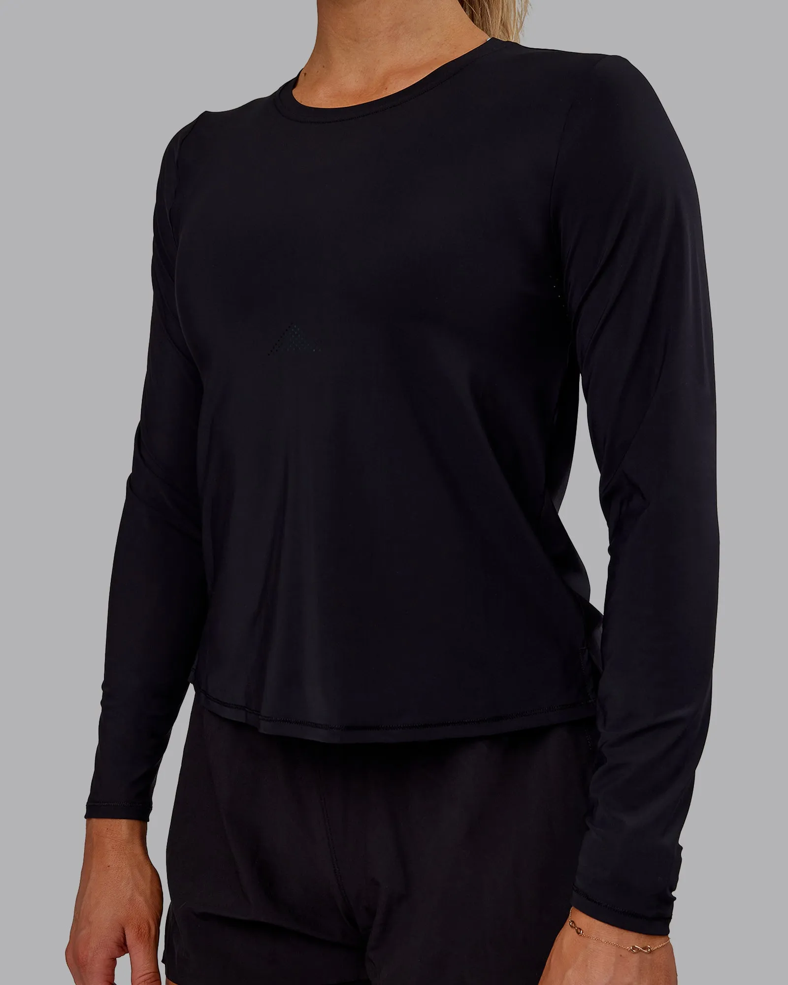 Cadence Long Sleeve Tee - Black