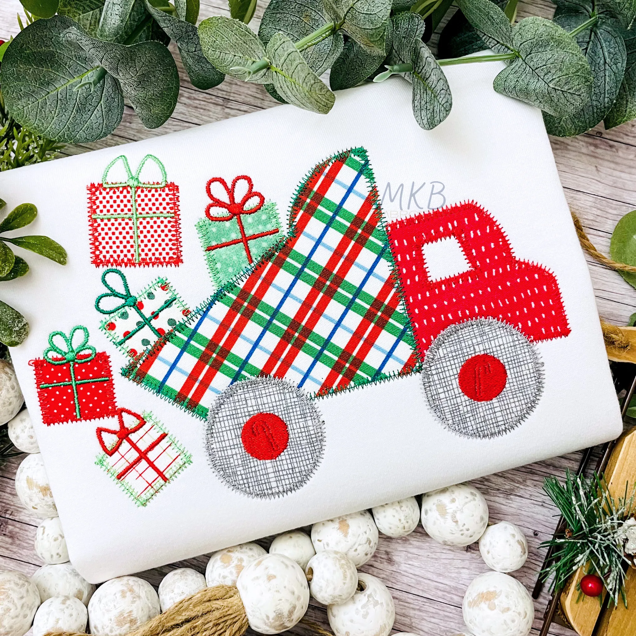 Christmas Present Dump Truck Zig Zag Stitch Applique Embroidery Design