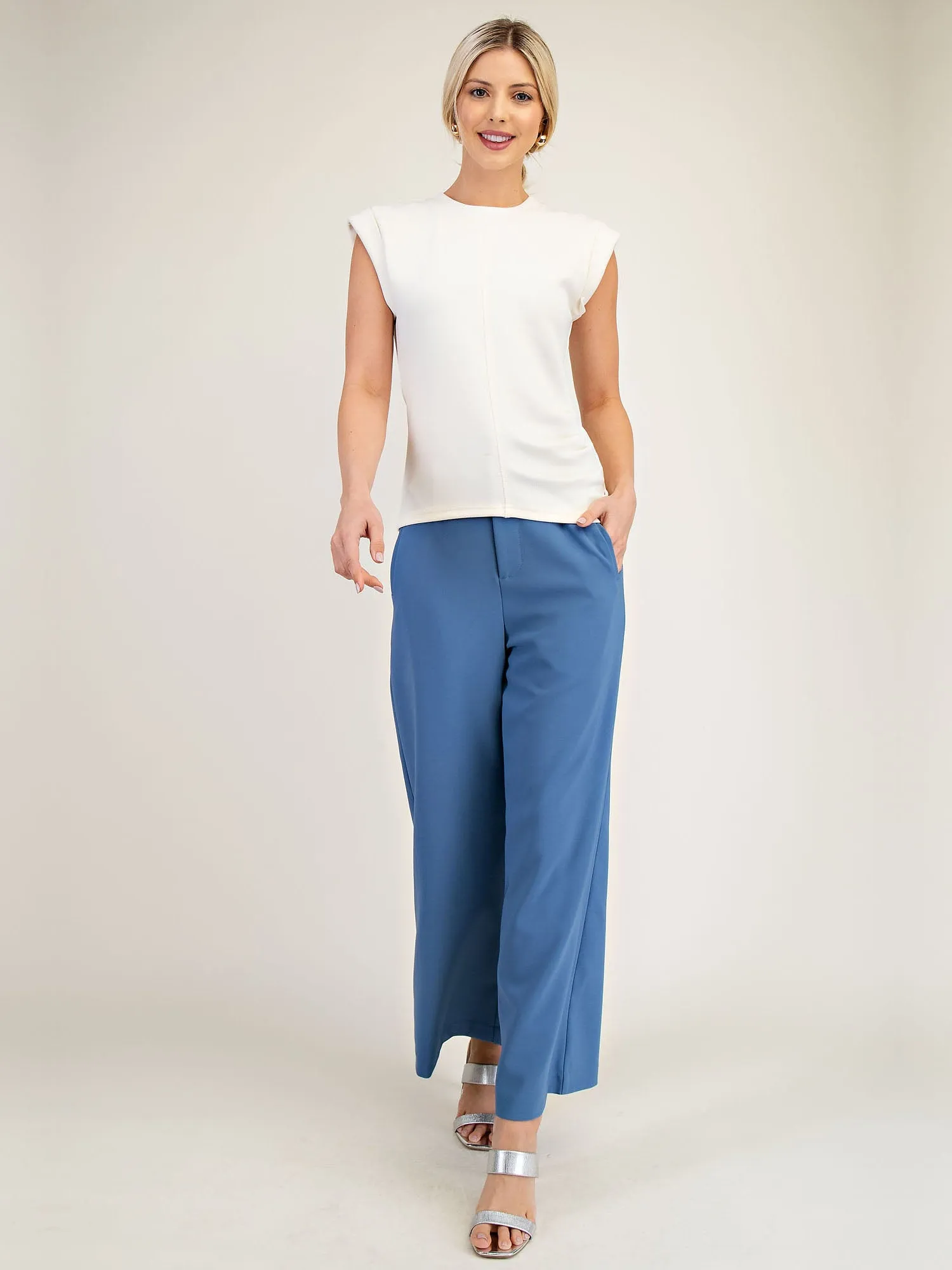 Crew Neck Ruched Top