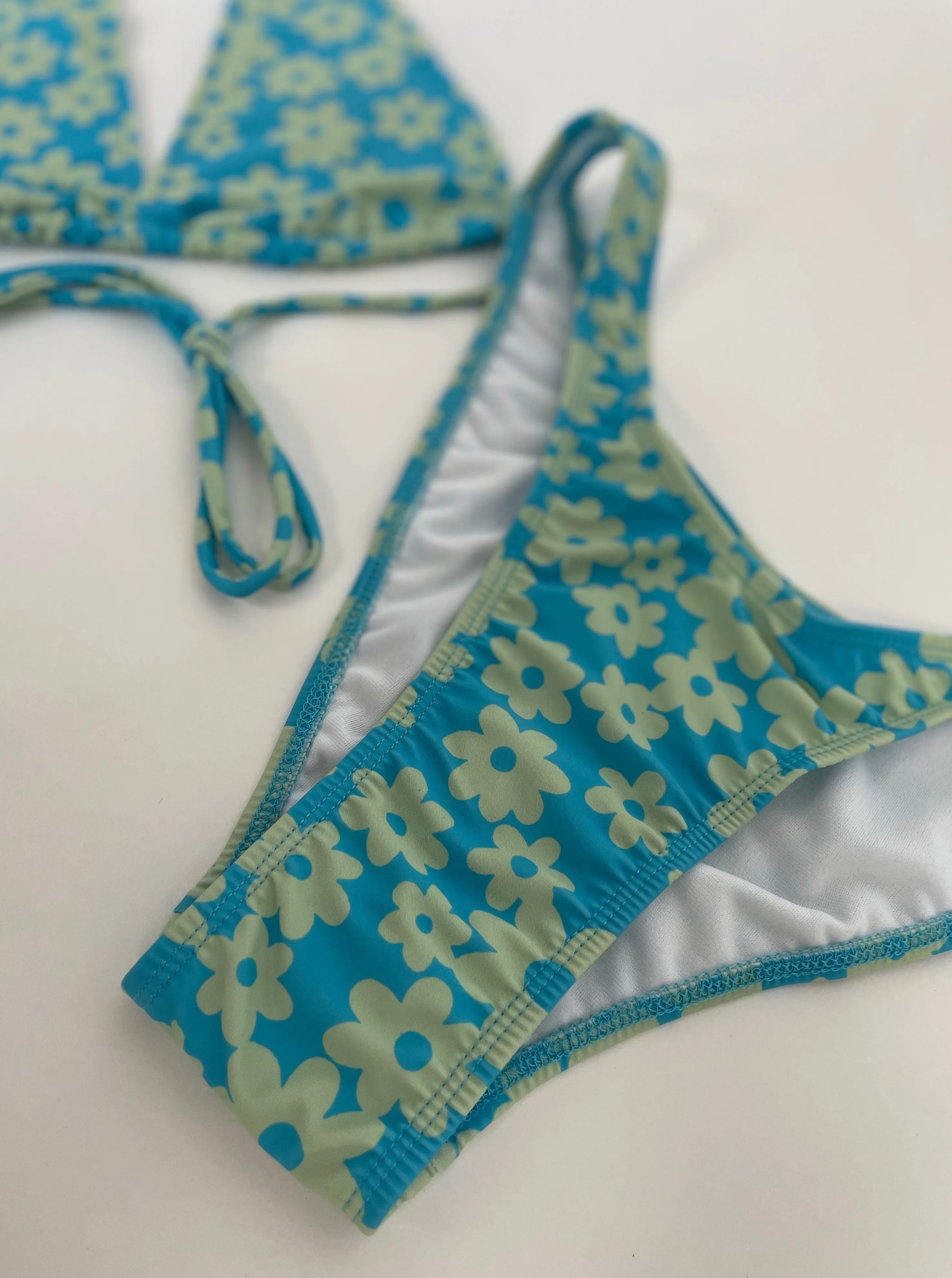 Daisy Bikini Bottoms