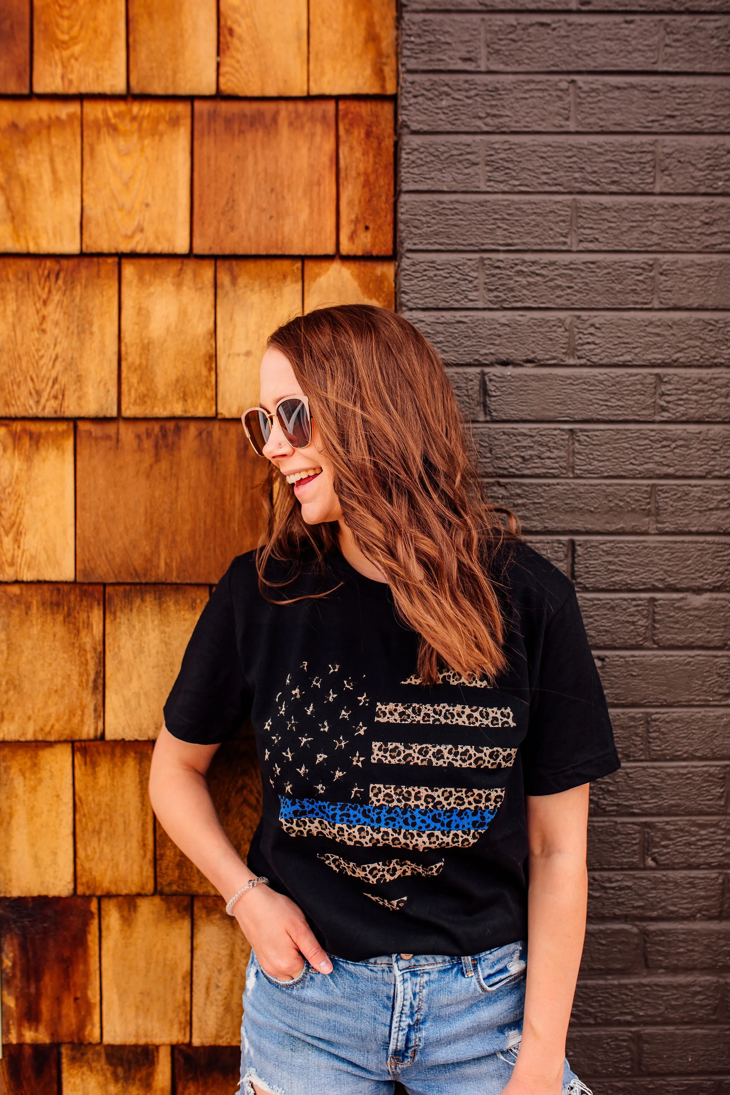 Distressed Leopard Heart Flag © Unisex Tee (Thin Blue Line)