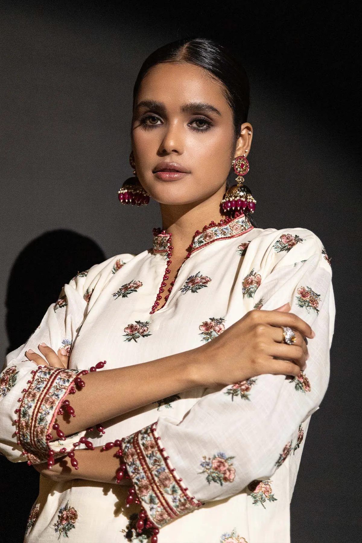 Embroidered Thin Cambric Fabric (Sold by Per Meter)