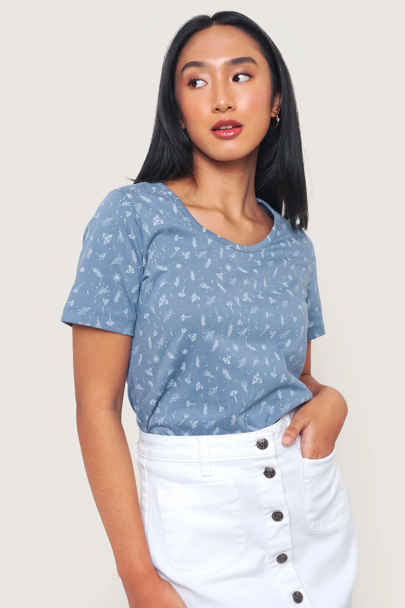 Floral Scoop Neck All Over Print Graphic Tee