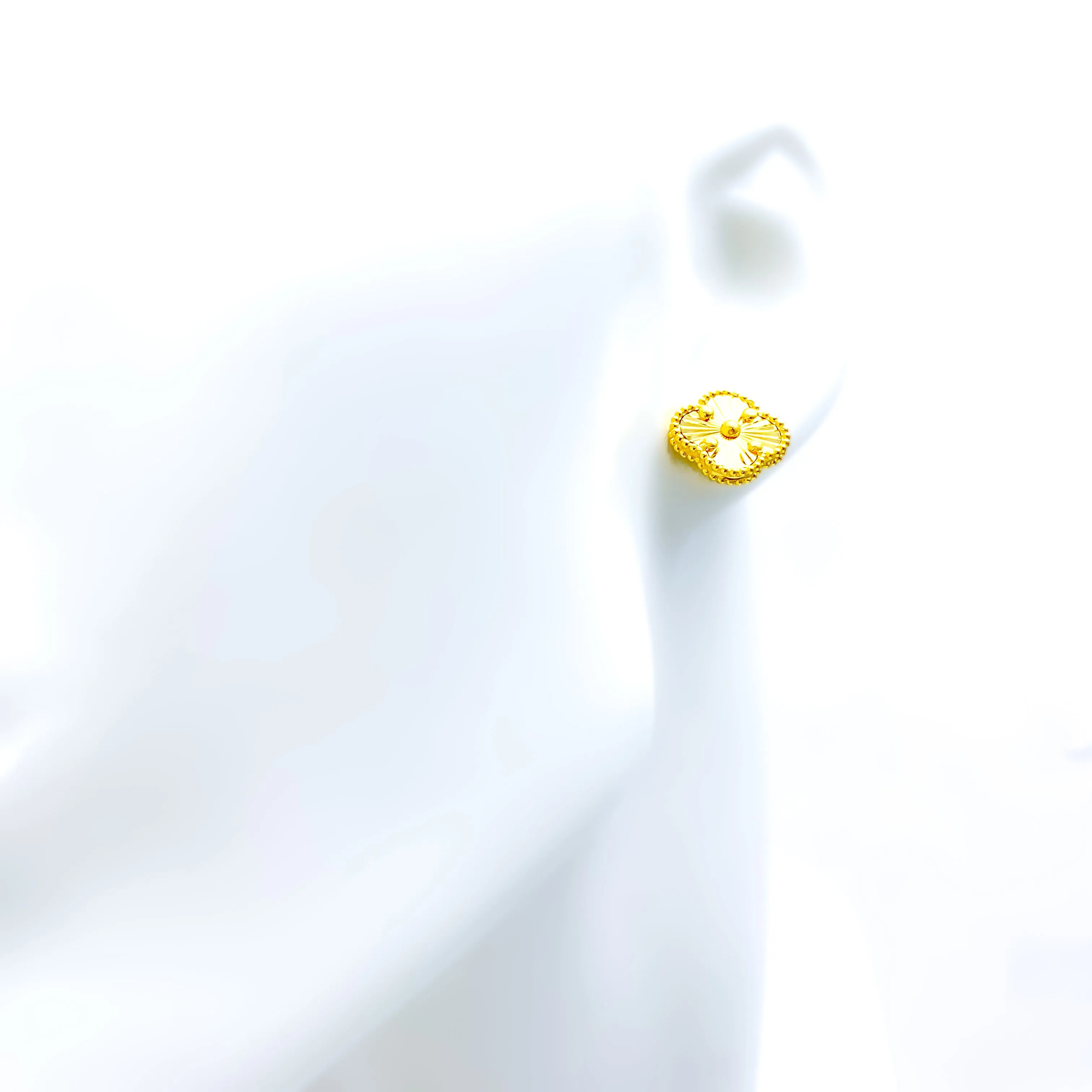 Glistening Glowing 21k Gold Medium Clover Earrings