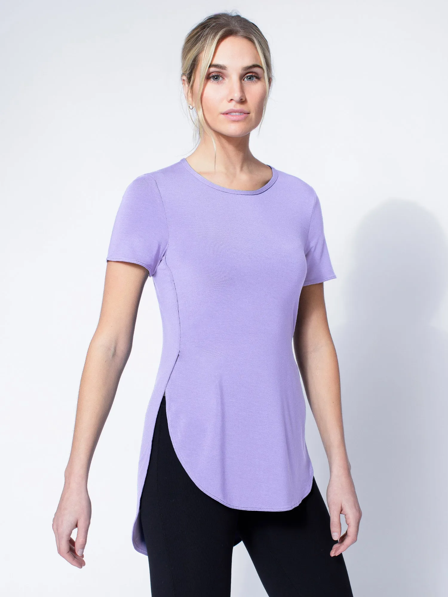HI LO SPLIT SIDE TEE