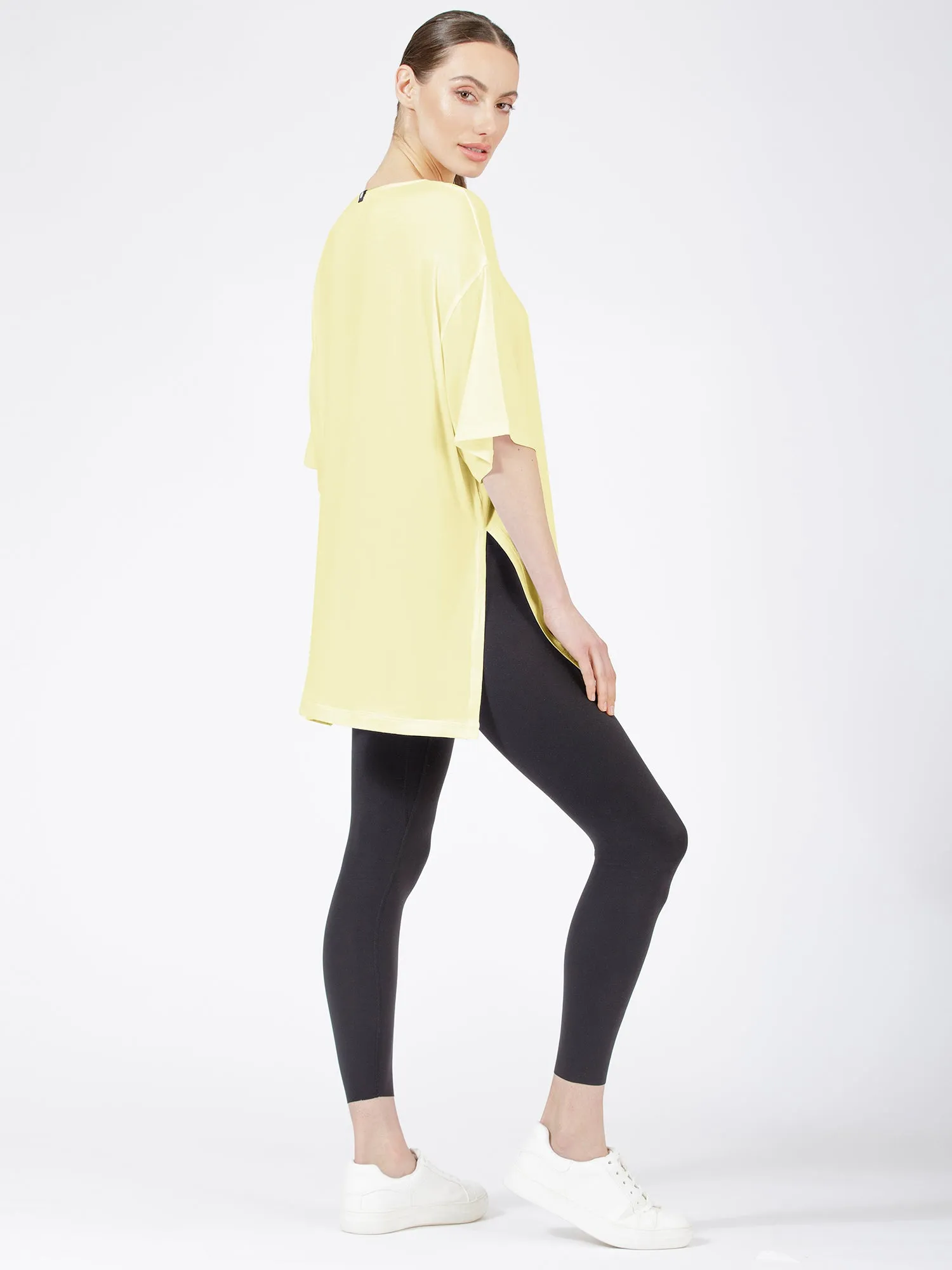 HIGH SPLIT OVERSIZE TEE