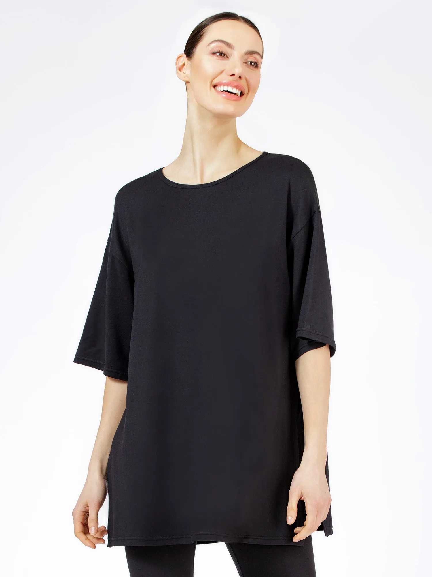 HIGH SPLIT OVERSIZE TEE