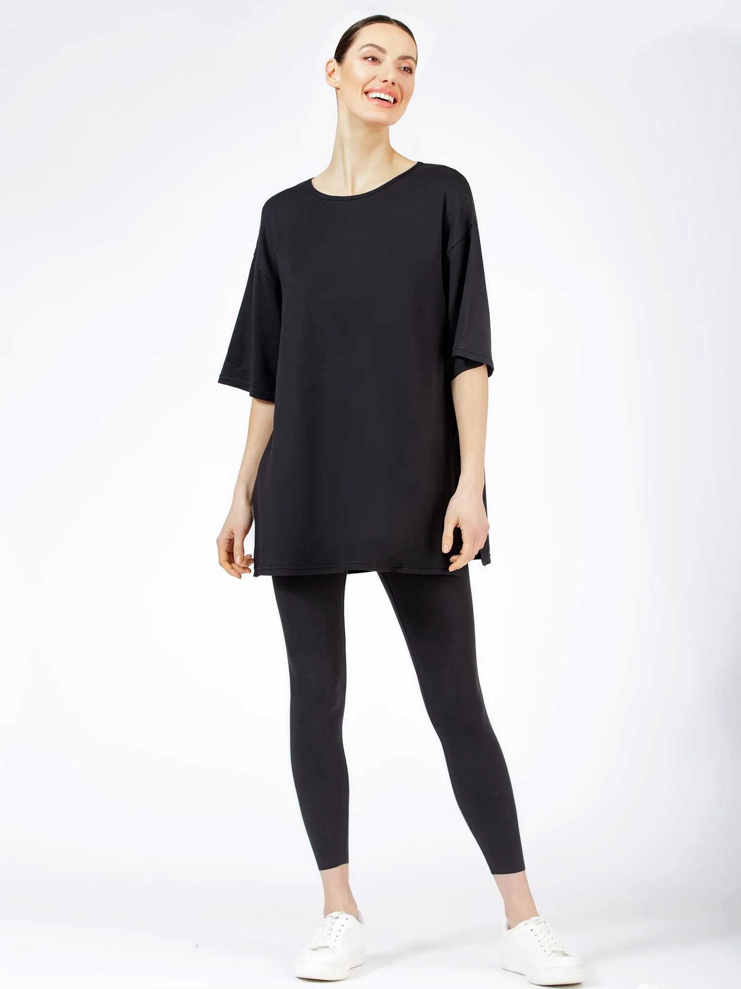 HIGH SPLIT OVERSIZE TEE