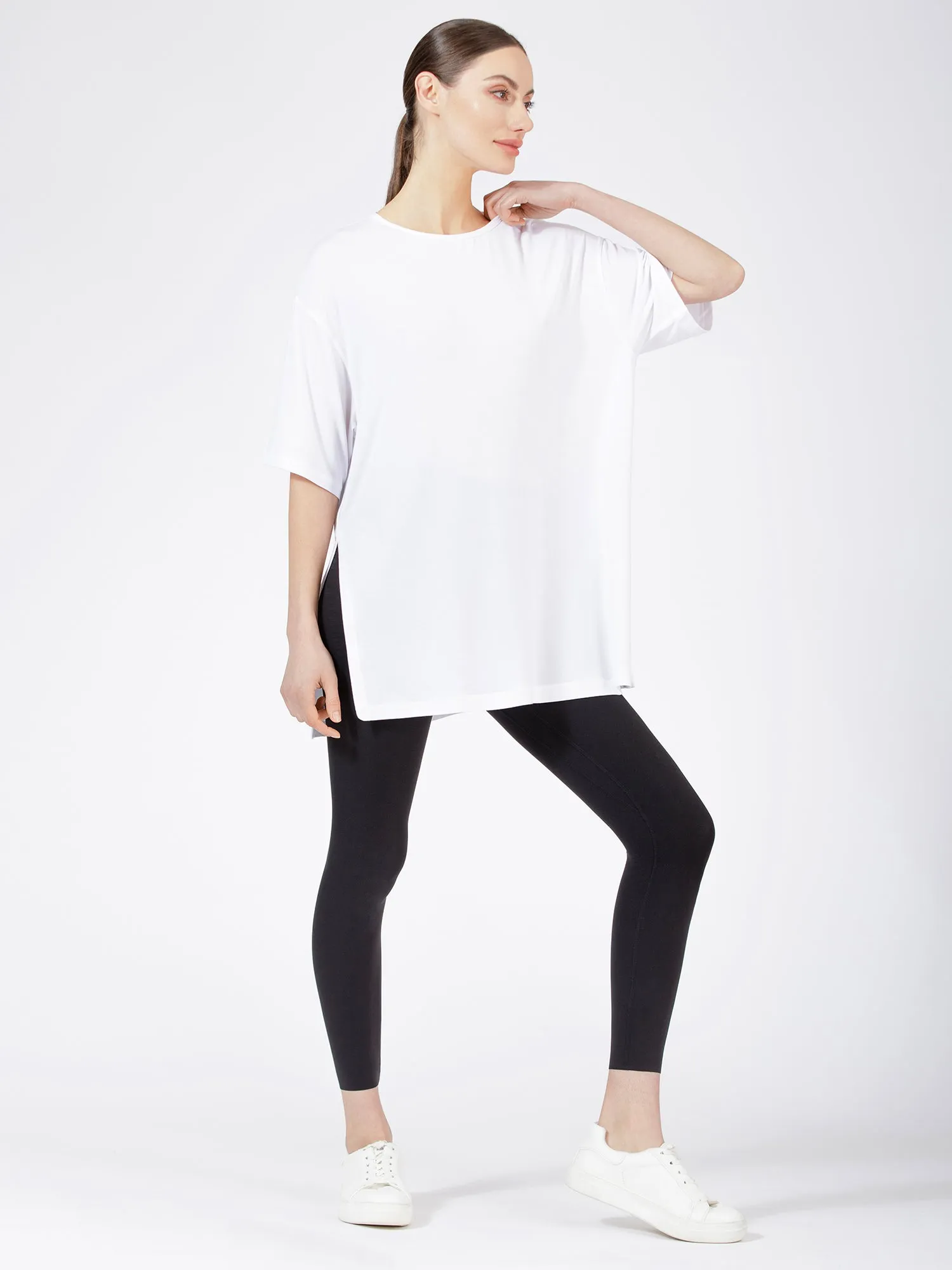 HIGH SPLIT OVERSIZE TEE