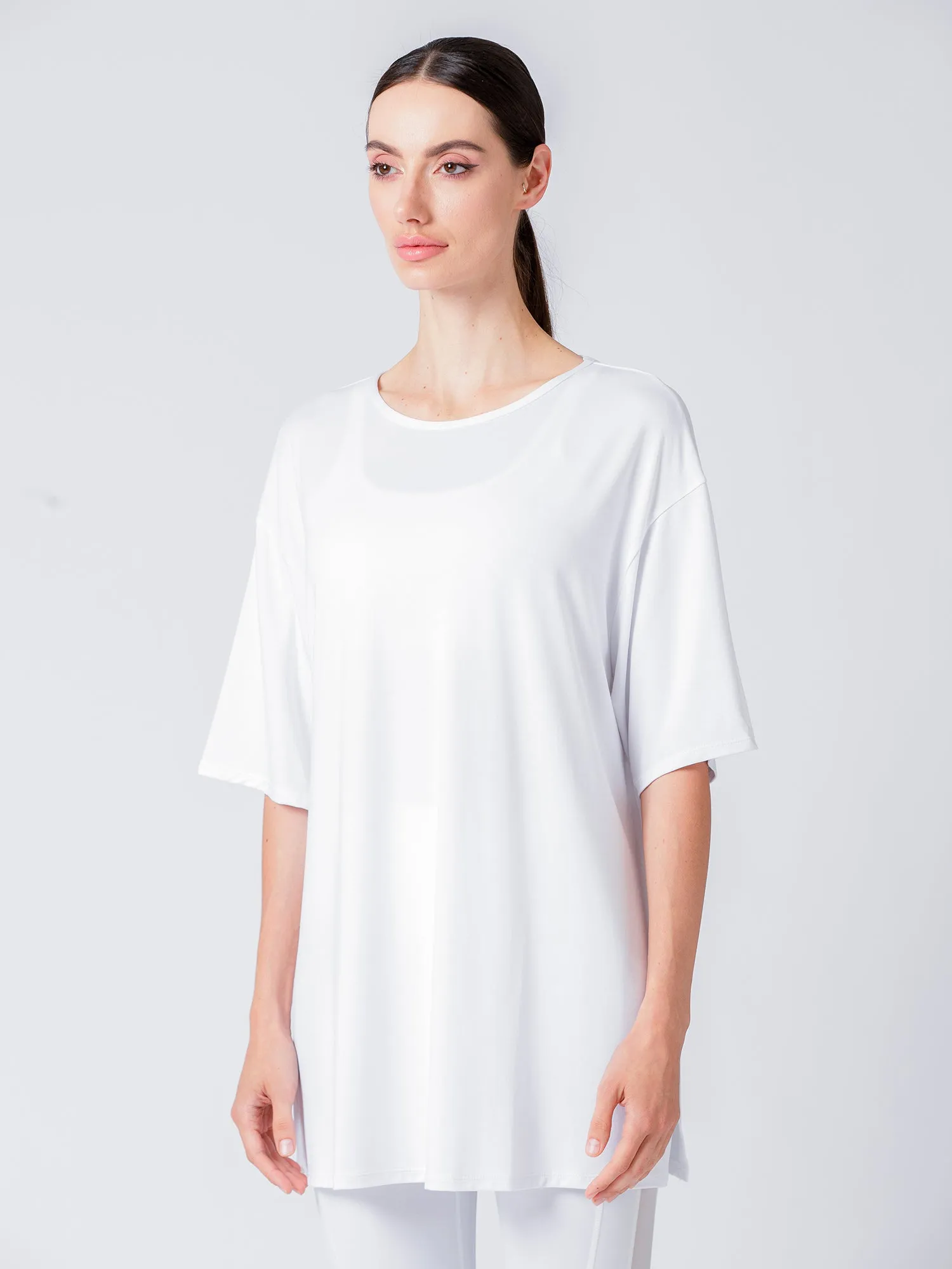 HIGH SPLIT OVERSIZE TEE