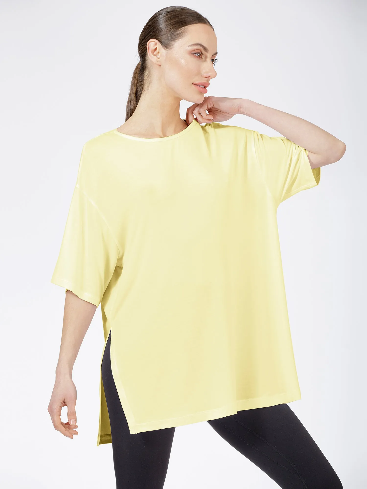 HIGH SPLIT OVERSIZE TEE