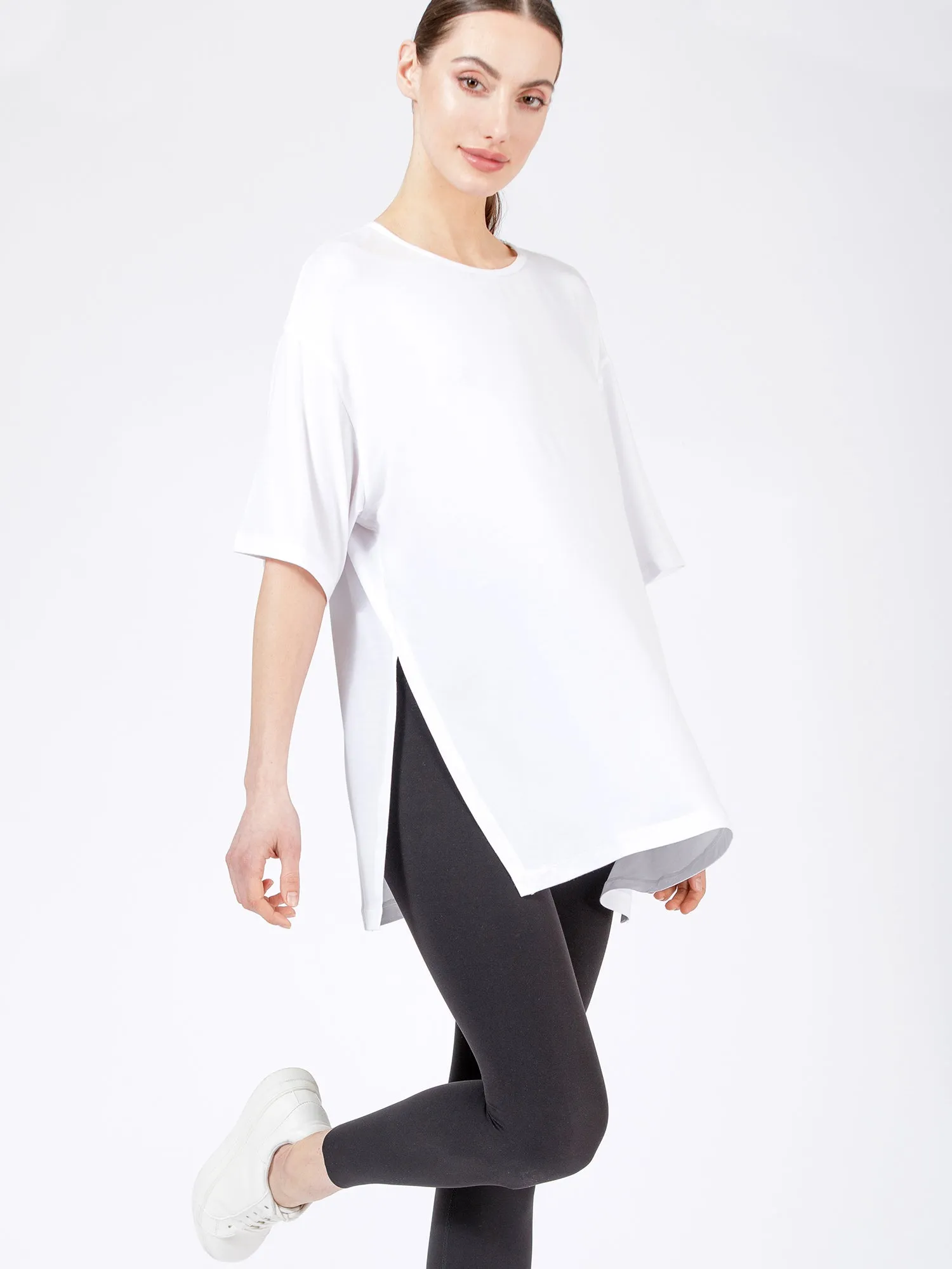 HIGH SPLIT OVERSIZE TEE