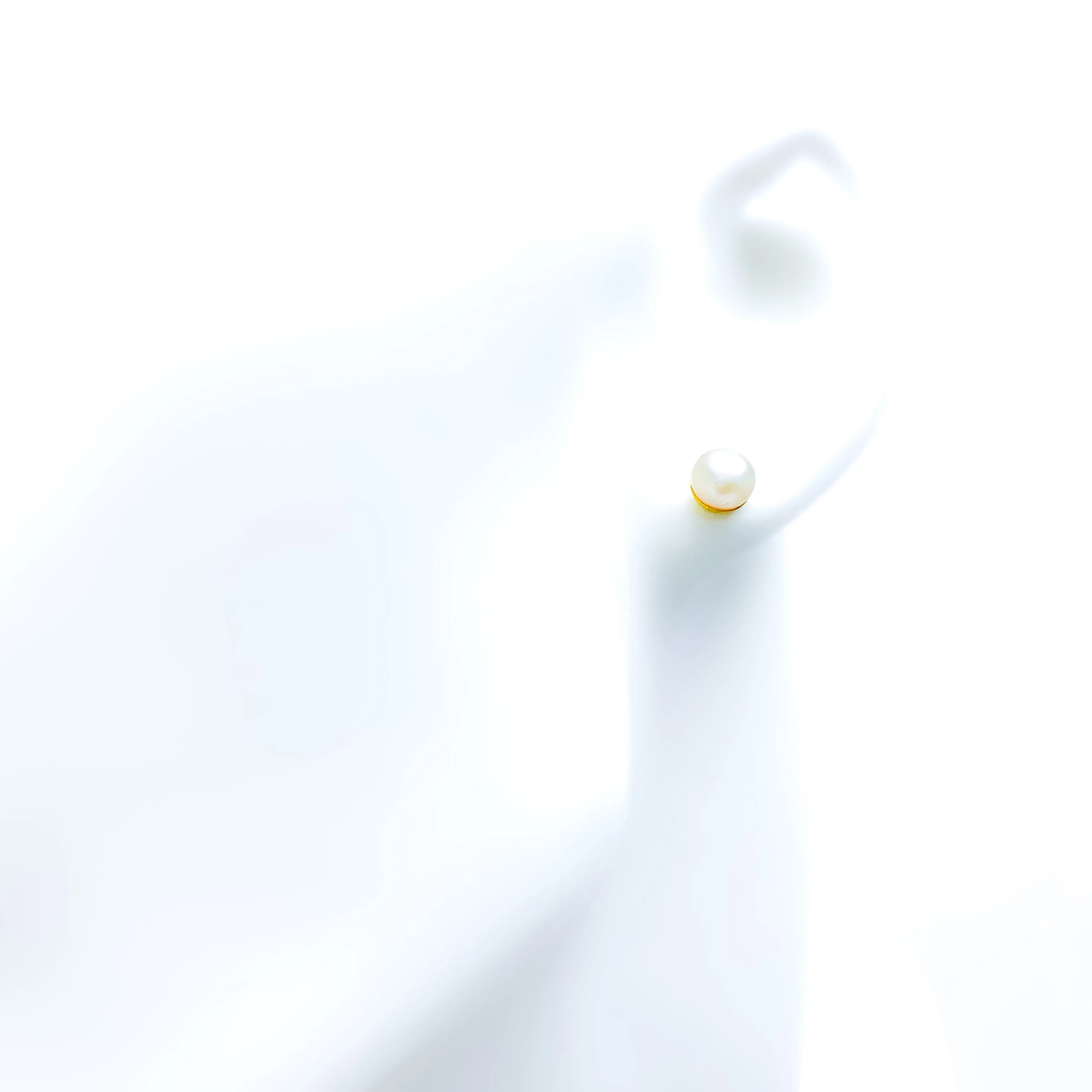Imperial Glowing 22k Gold Pearl Earrings