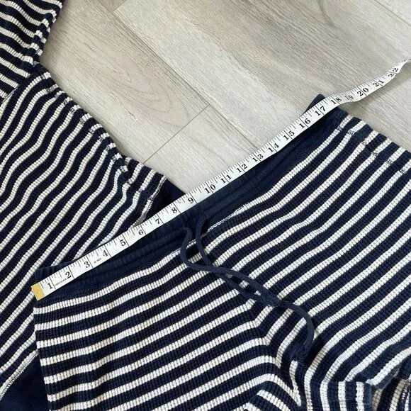 J. Crew Stripe Waffle Knit Crew Sweater   Shorts Blue Cream (large) lounge beach