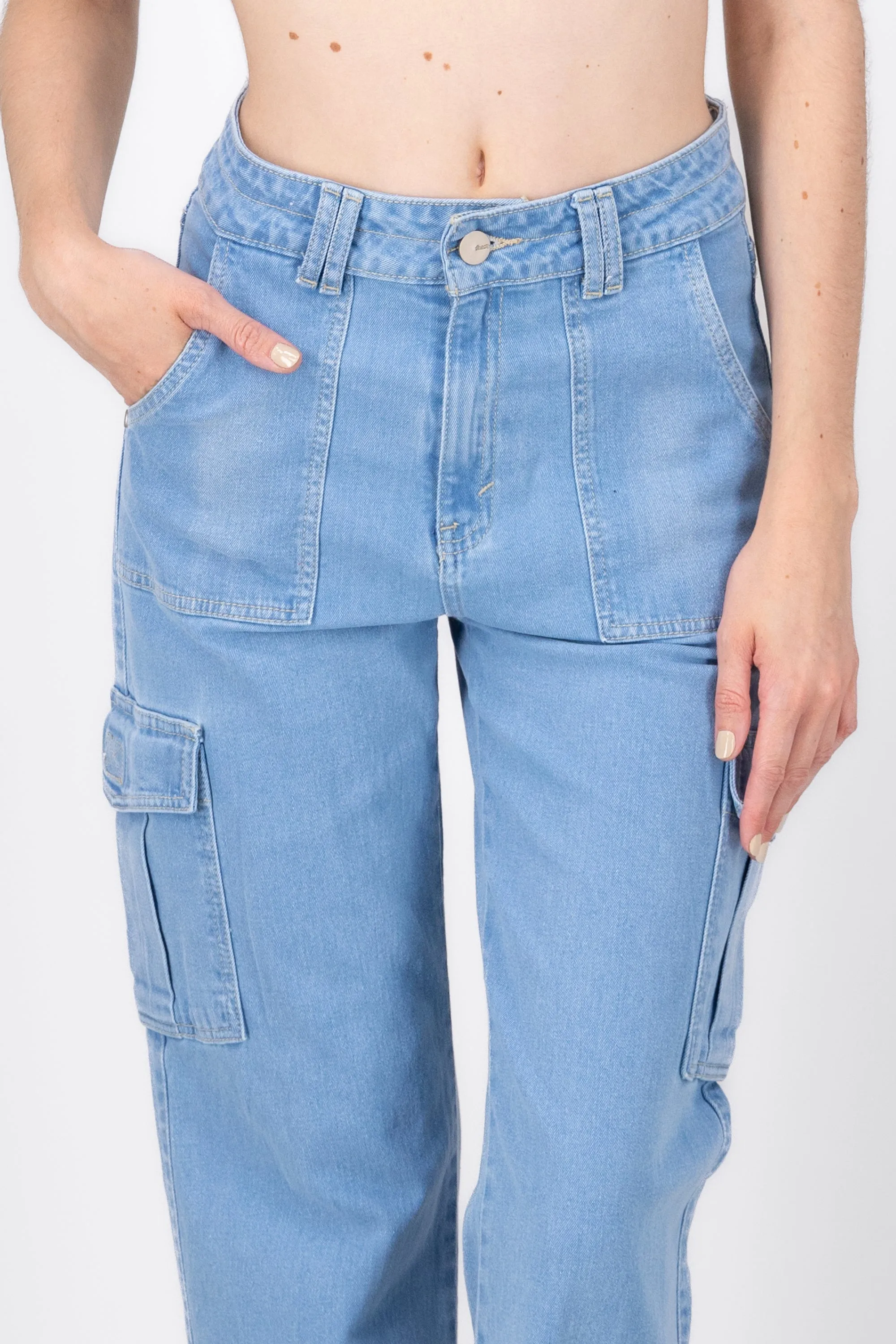 Jeans Cargo Bolsillos Laterales