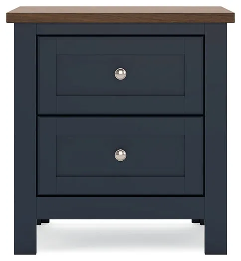 Landocken Twin Panel Bed with Mirrored Dresser and 2 Nightstands