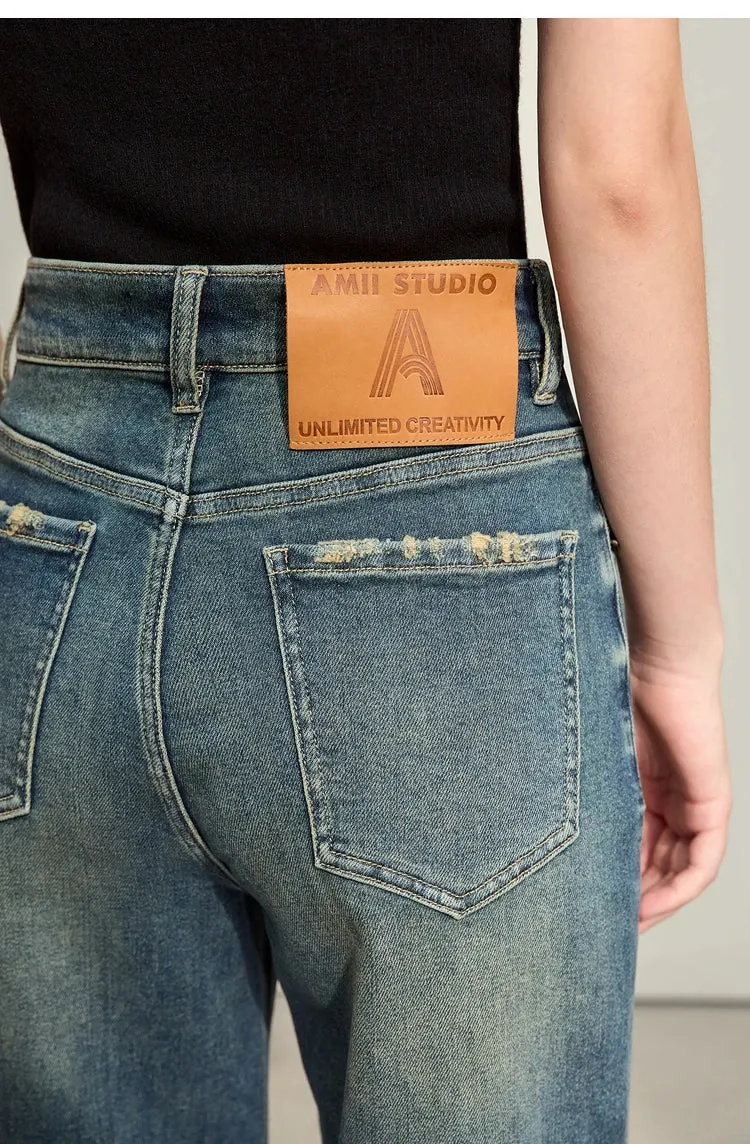 Light Washed Slouchy Straight Jean