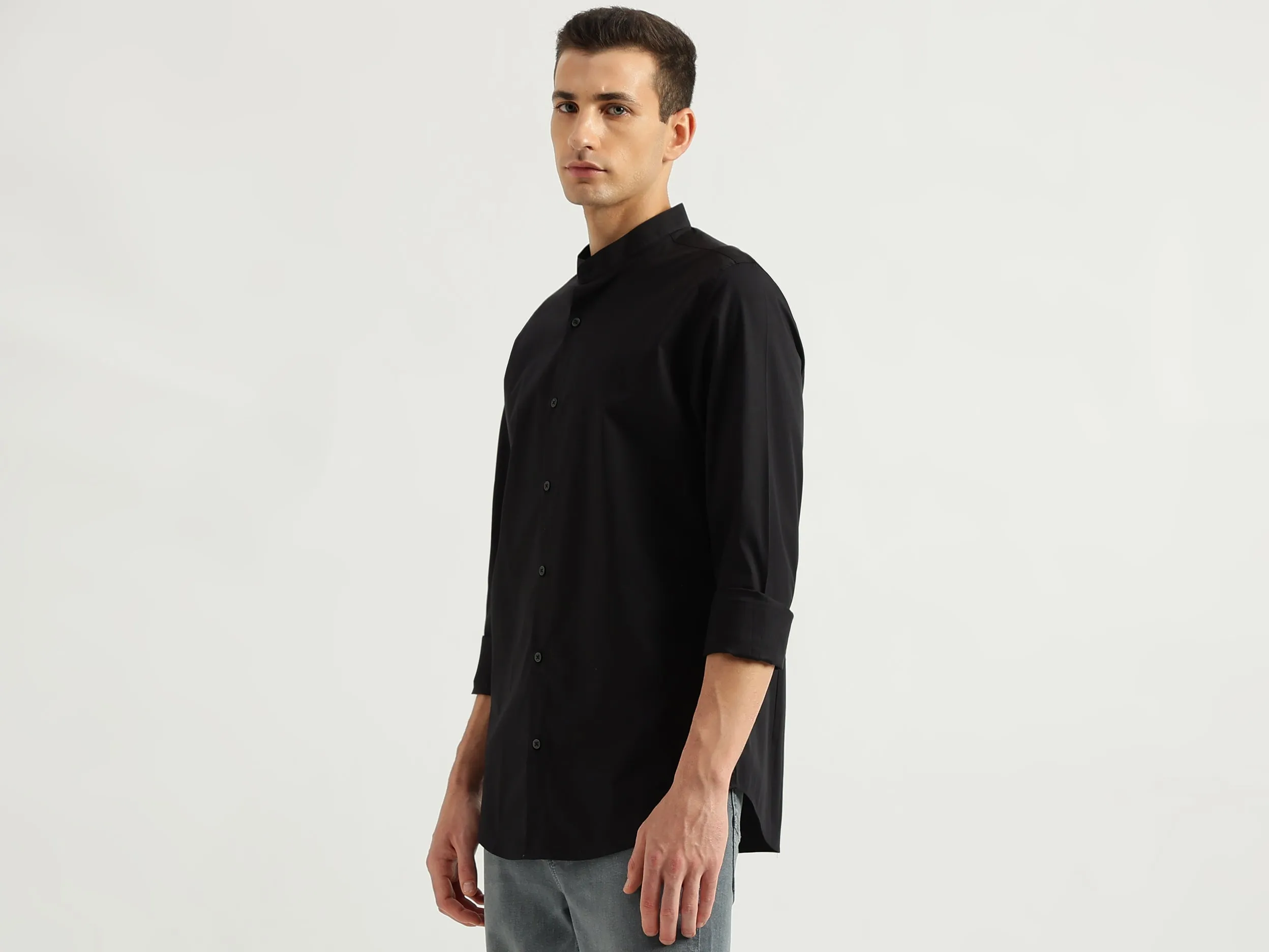 Men's Slim Fit Mandarin Collar Solid Shirts