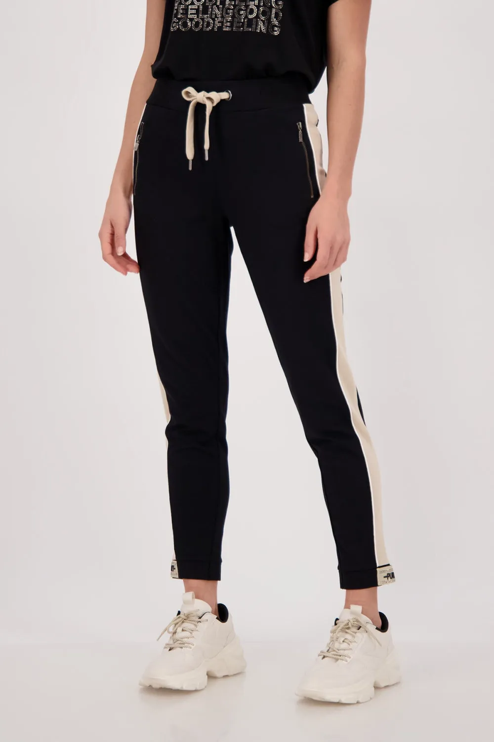 Monari Drawstring Pants with Side Stripe M407502