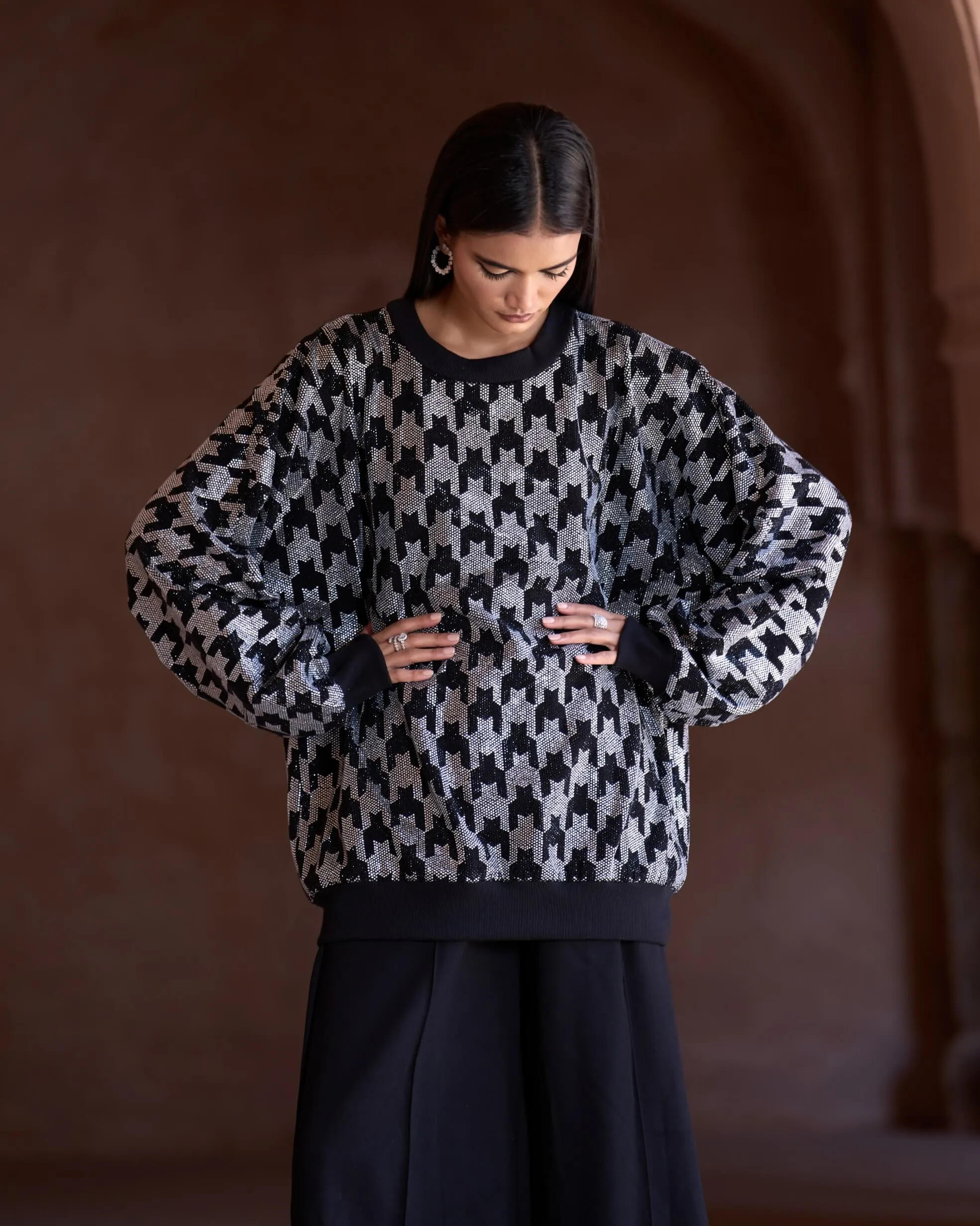 Neith black silver sweatshirt and pants