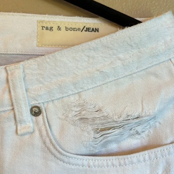 NEW! rag &amp; bone REBEL Bright White Boyfriend Shorts Distressed Denim Jean Sz 27