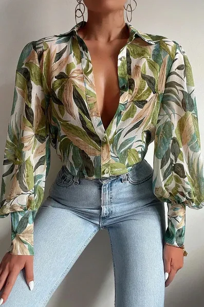 Nile - women's blouse made of soft stretch material