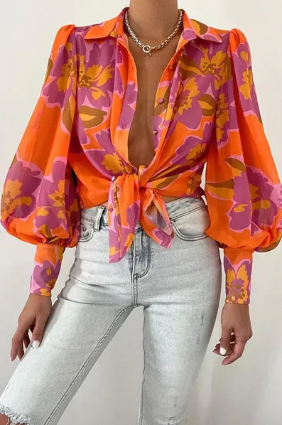 Nile - women's blouse made of soft stretch material