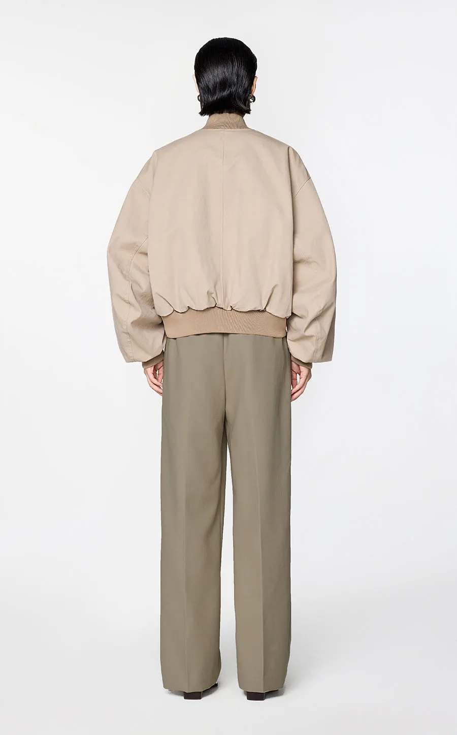 Pants / JNBY Modern Tailored Straight Trousers