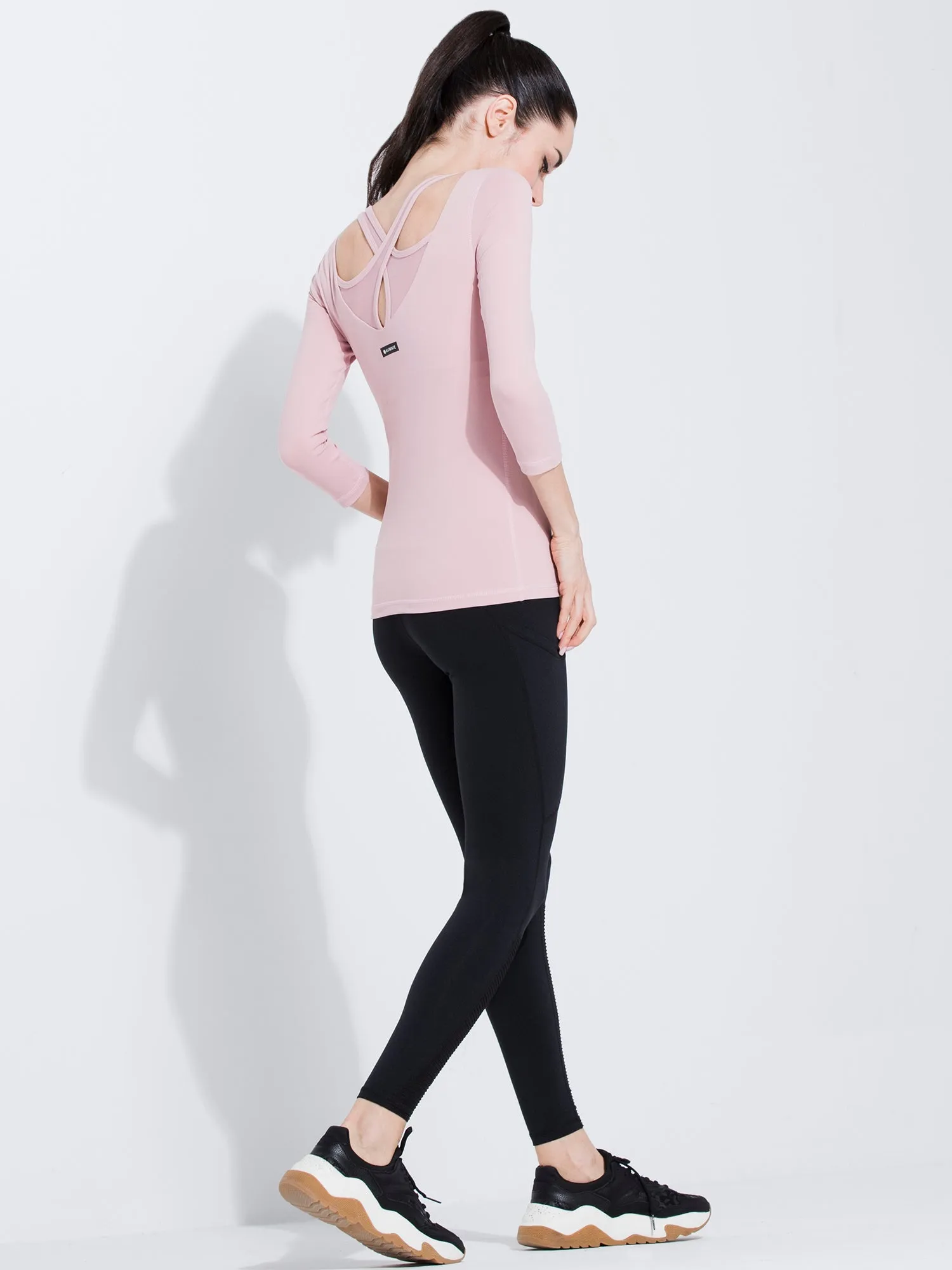 PARALLEL 3/4 SLEEVE TEE