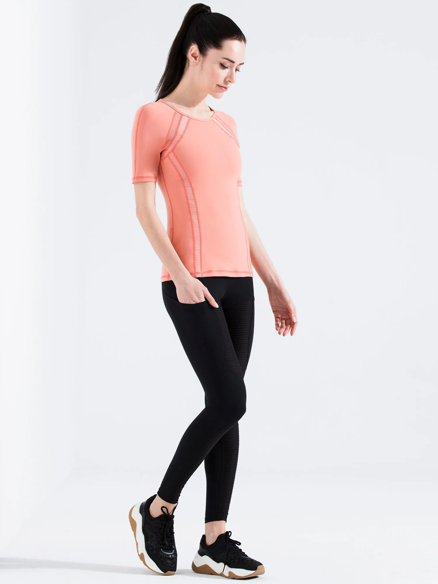 PLEATED MESH TEE, CALIFORNIA