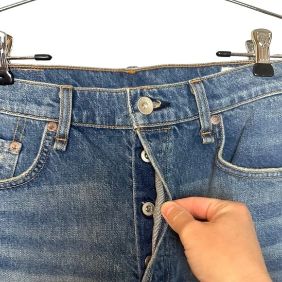 rag &amp; bone Maya High-Rise Distressed Denim Shorts in Rochester 32