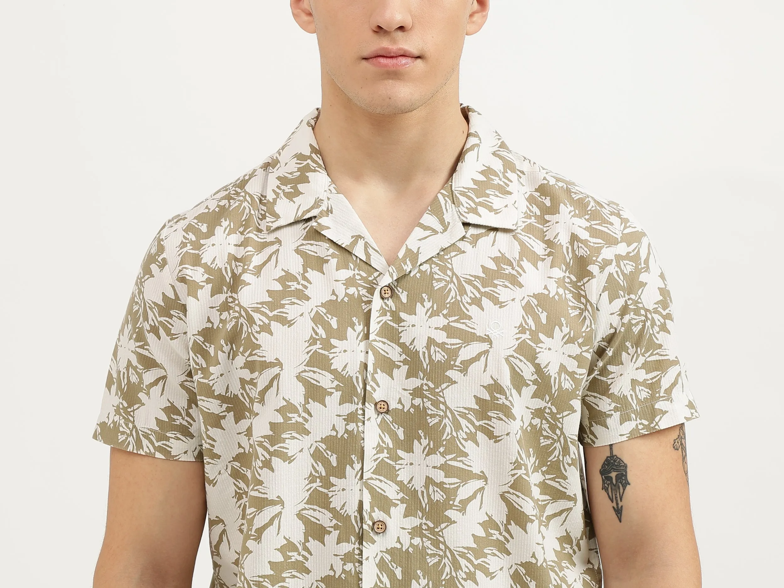 Regular Fit Spread Collar Botanical Print Shirts