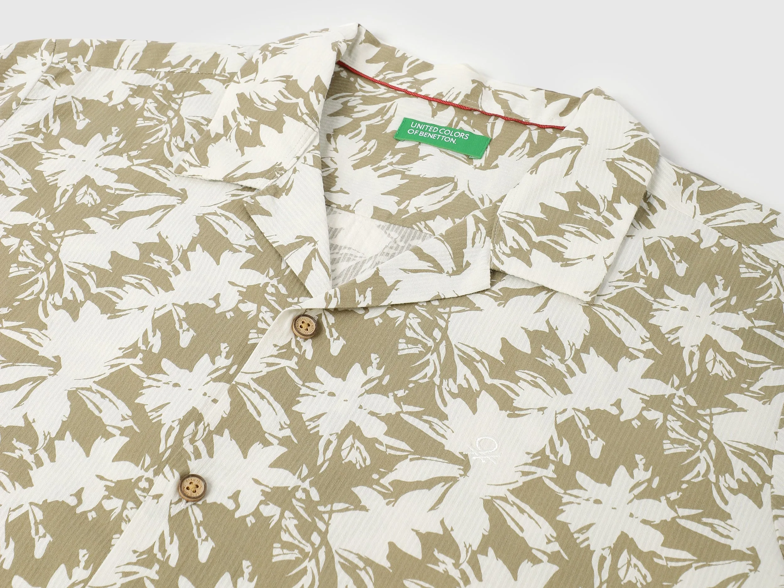 Regular Fit Spread Collar Botanical Print Shirts