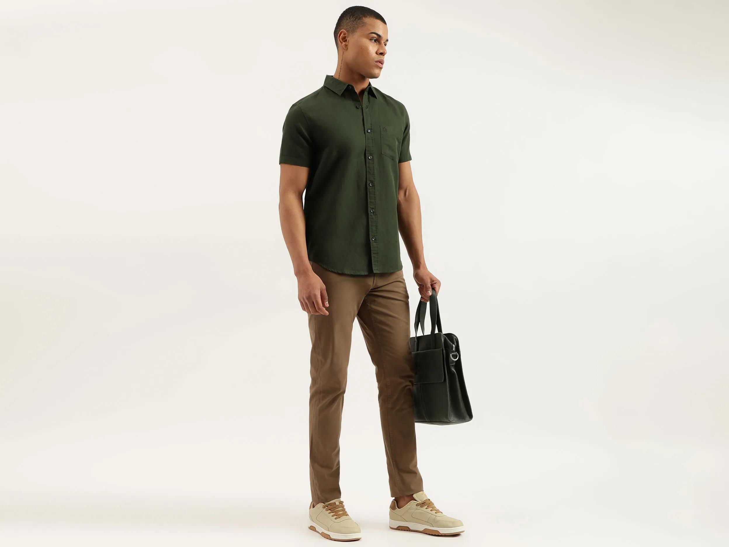 Regular Fit Spread Collar Solid Shirts