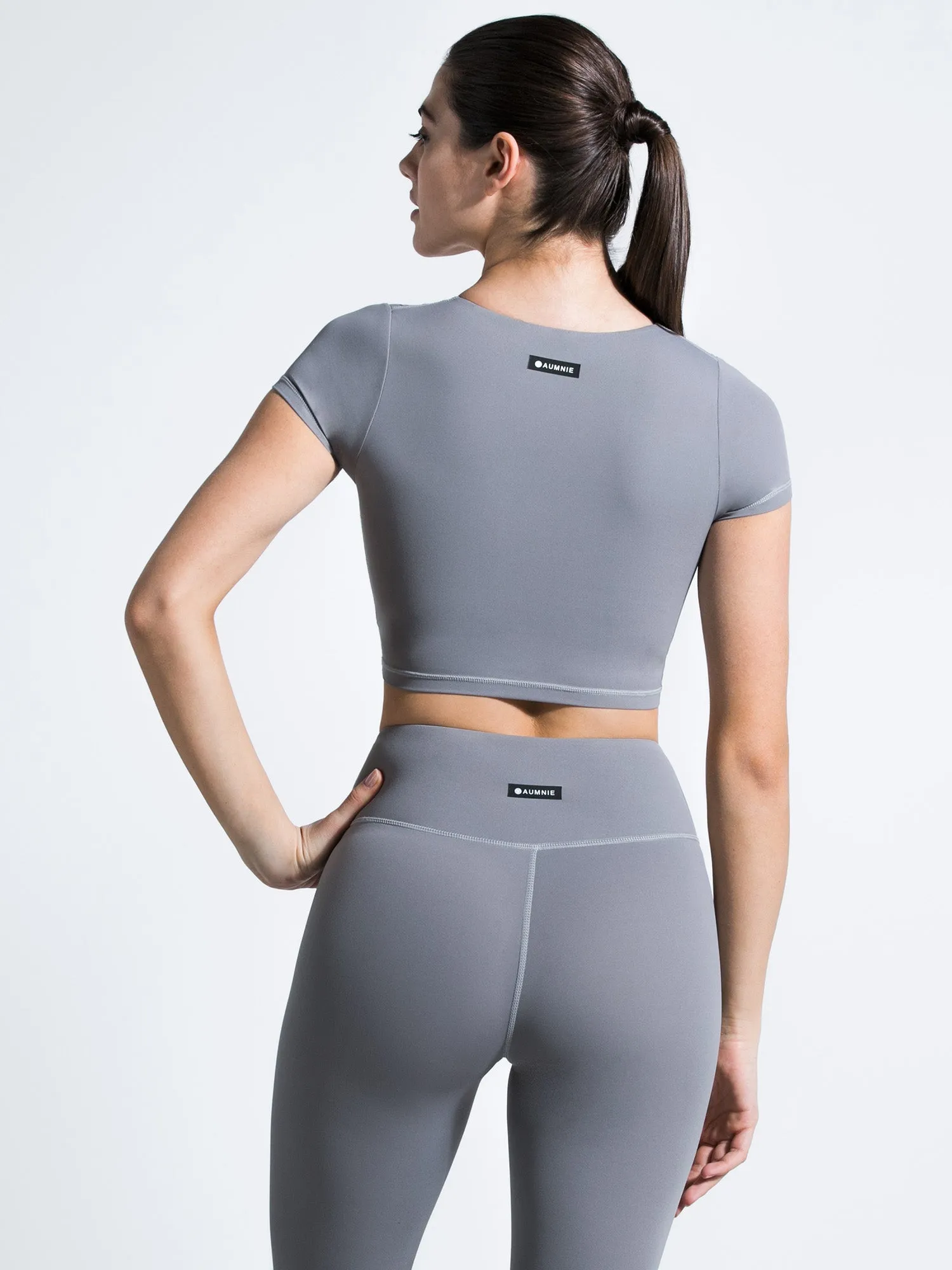 RUCHED NUDE TEE, LUNAR GREY