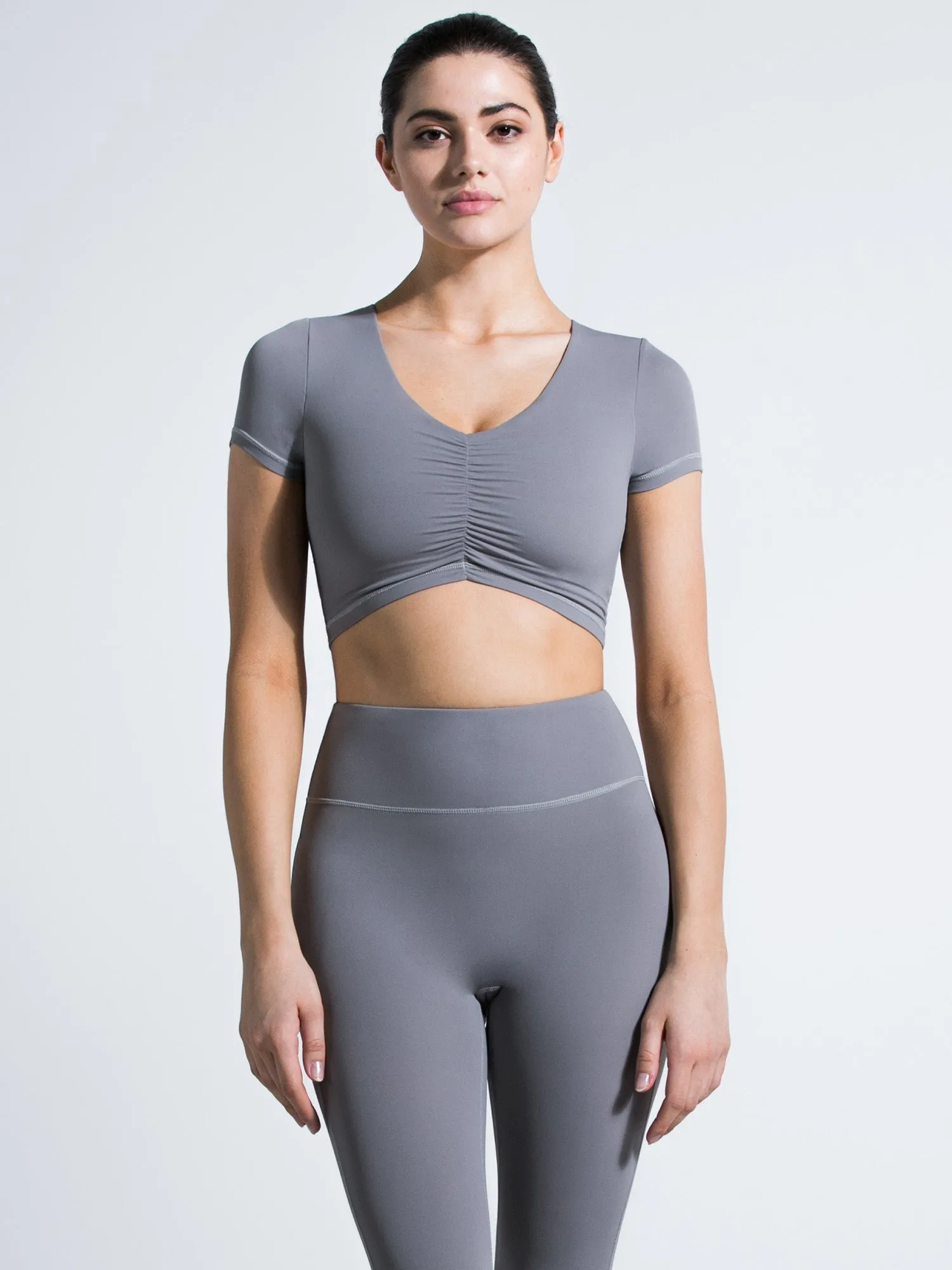 RUCHED NUDE TEE, LUNAR GREY