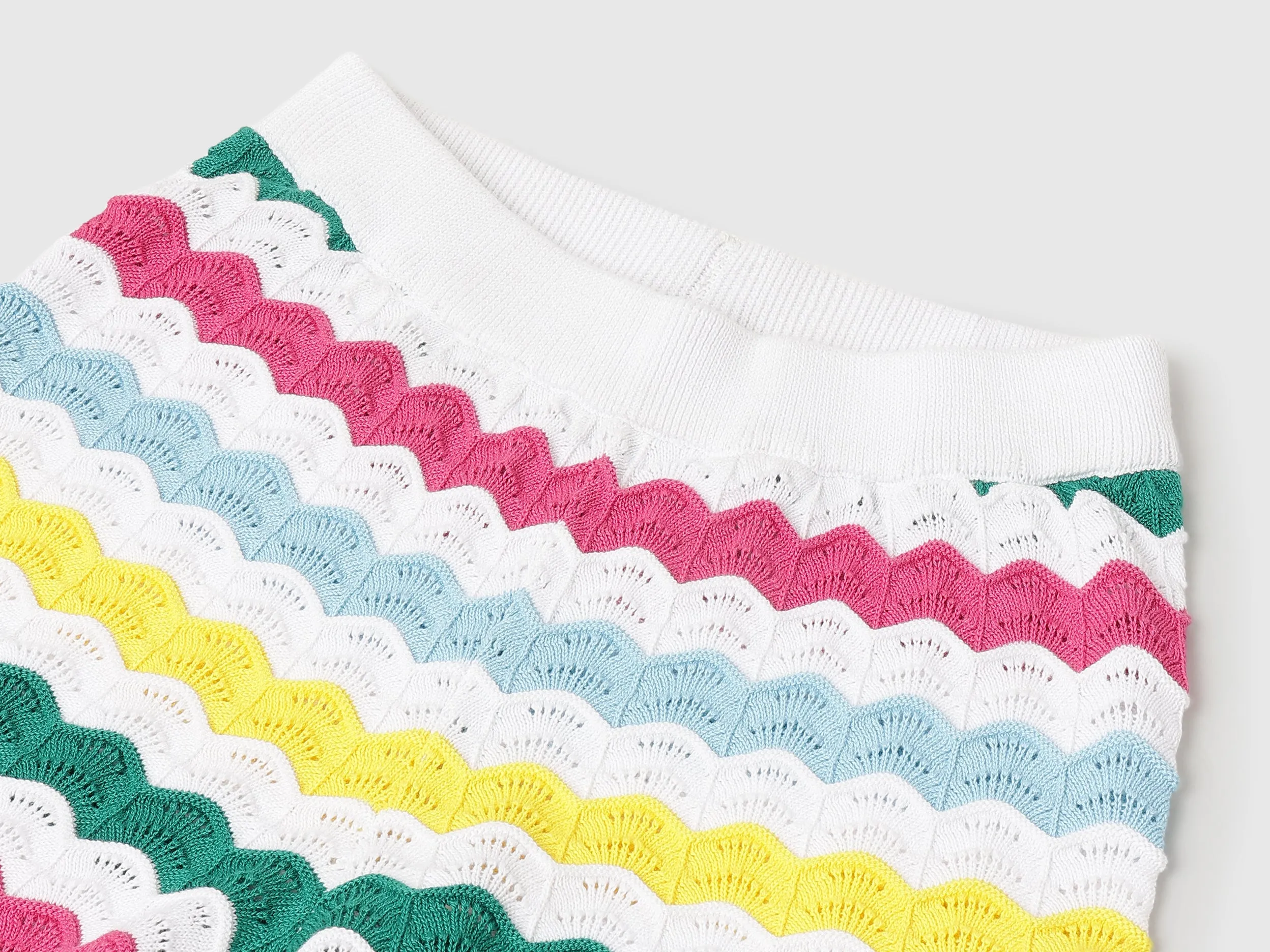 Scallop Regular Fit Shorts