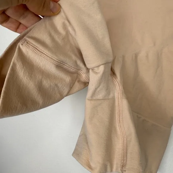 Spanx Power Series Shaping Short Soft Nude Size Medium NWOT