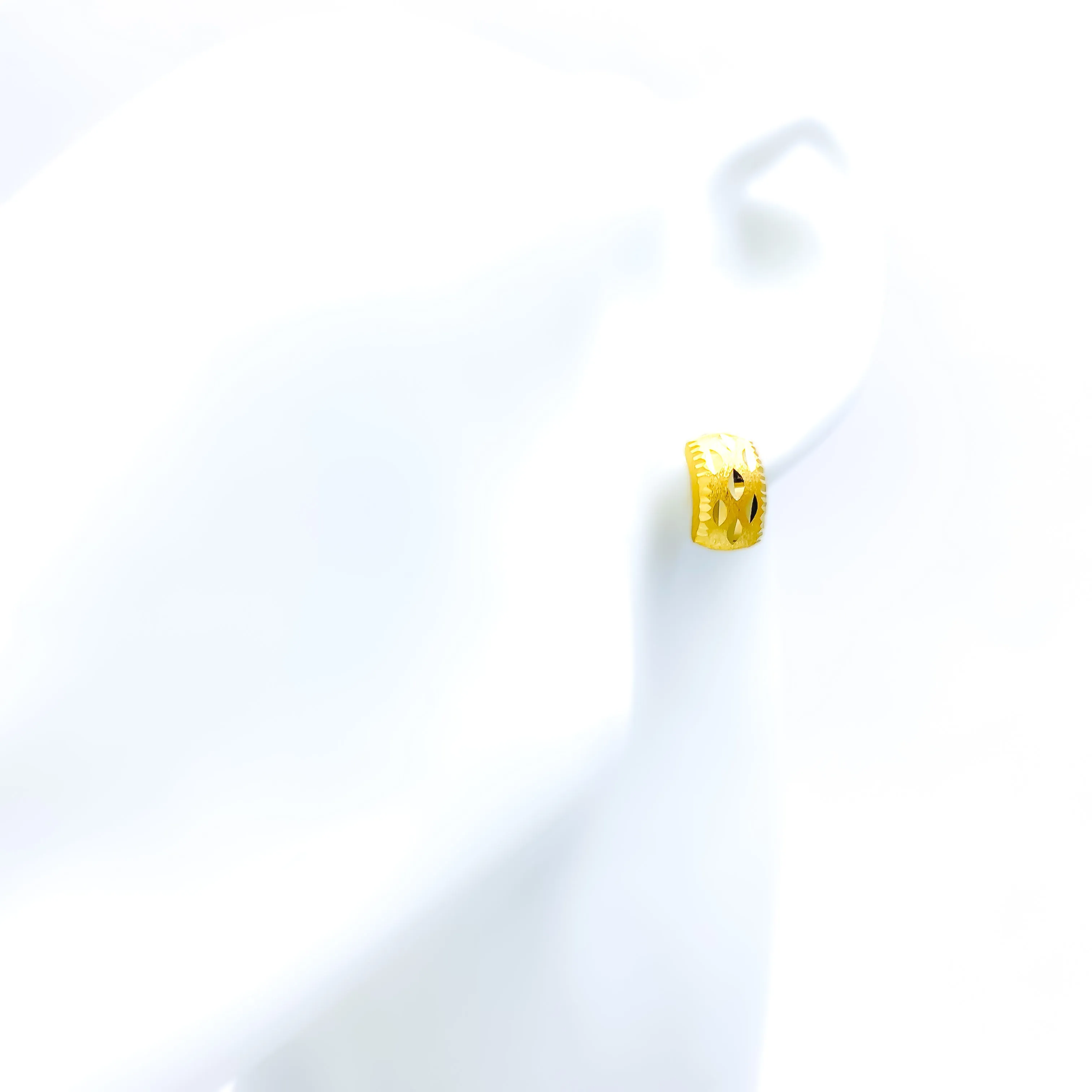 Textured Delightful 22k Gold Earrings