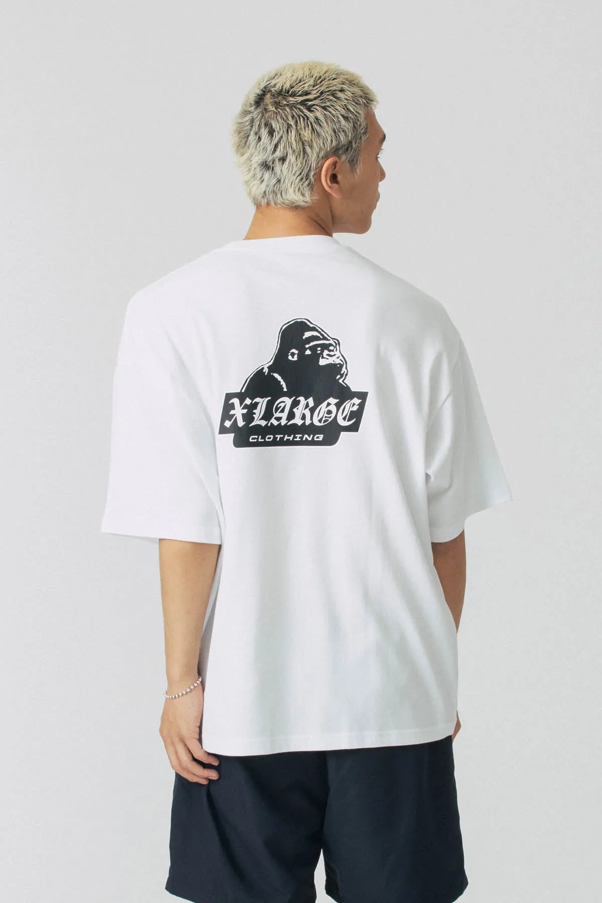 XLARGE × NEW ERA TEE - WHITE